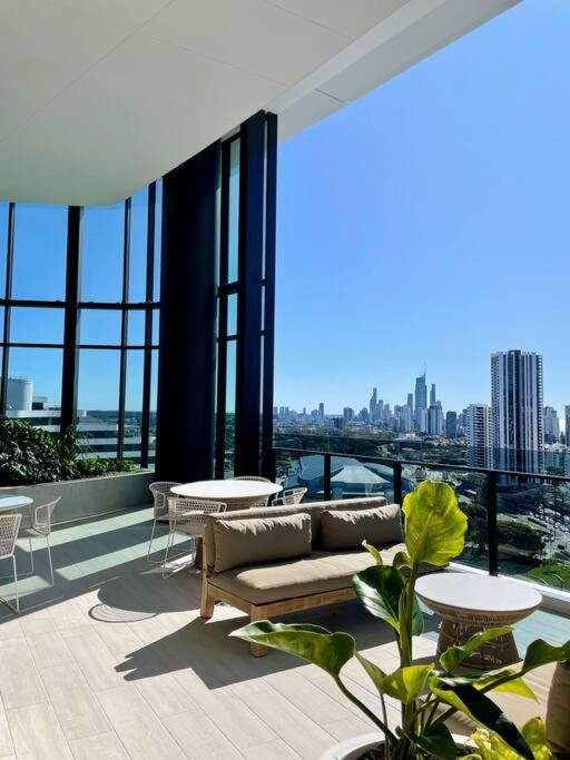 Stunning Riverview 1Bedroom Serviced Apt Gold Coast Ngoại thất bức ảnh